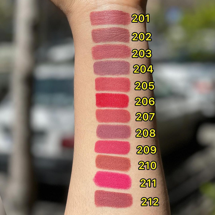 رژ مدادی مات و مخملی بالکو