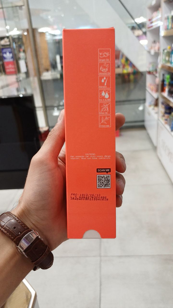 رنگ موی آدورا