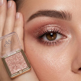 سایه چشم تک رنگ گلدن رز مدل Glitter Glow