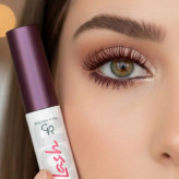 تست ریمل رنگی گلدن رز 09 Deep Plum روی چشم
